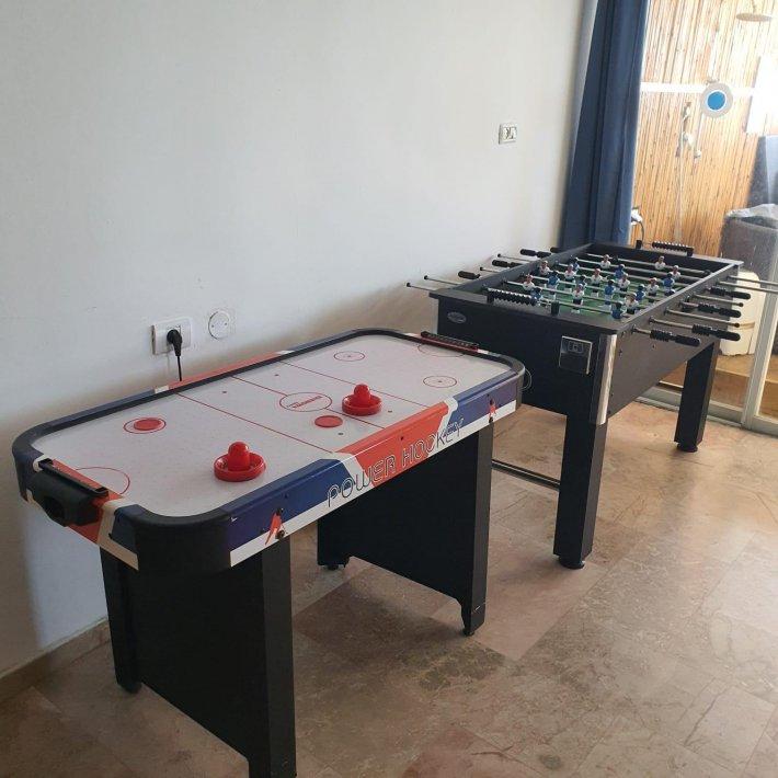 97799 כללי, רויאל חוף צאנז וגקוזי איטלקי מול גלי הים, וילה  בנתניה וילות - Vila 4 U