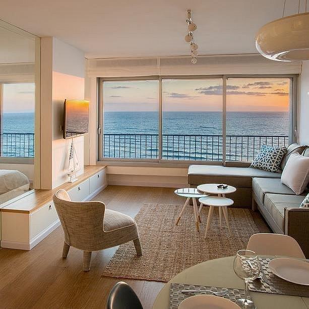 97802 כללי, רויאל חוף צאנז וגקוזי איטלקי מול גלי הים, וילה  בנתניה וילות - Vila 4 U