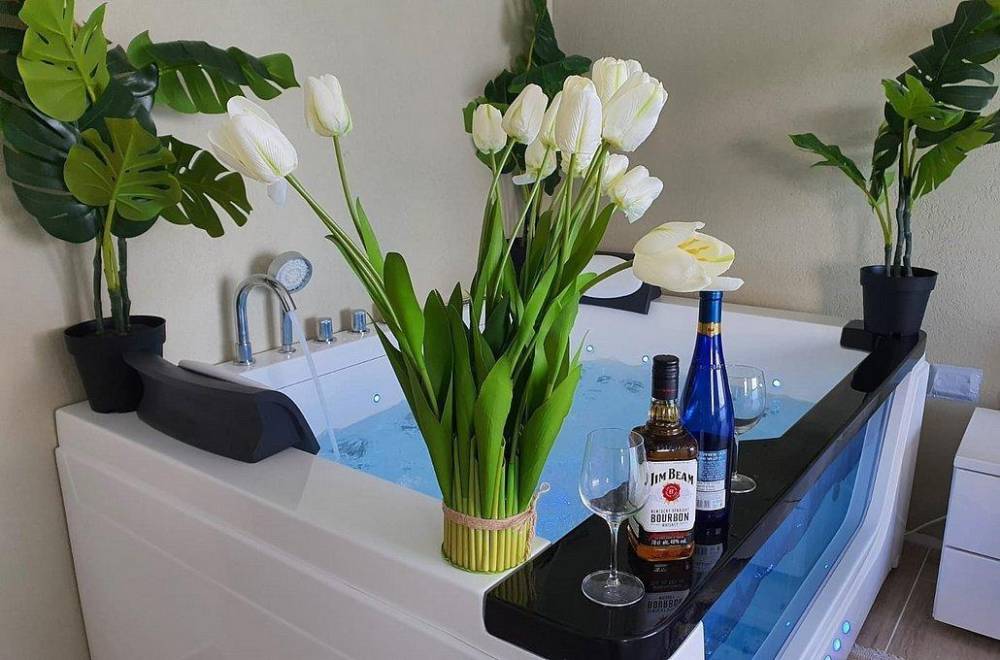 97816 כללי, רויאל חוף צאנז וגקוזי איטלקי מול גלי הים, וילה  בנתניה וילות - Vila 4 U