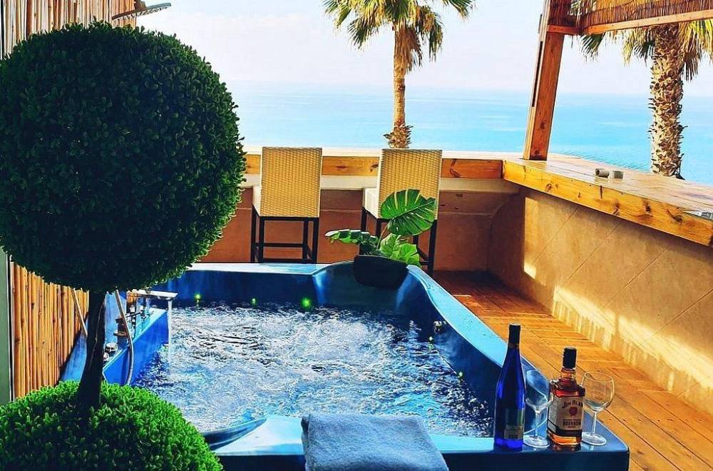 97821 כללי, רויאל חוף צאנז וגקוזי איטלקי מול גלי הים, וילה  בנתניה וילות - Vila 4 U