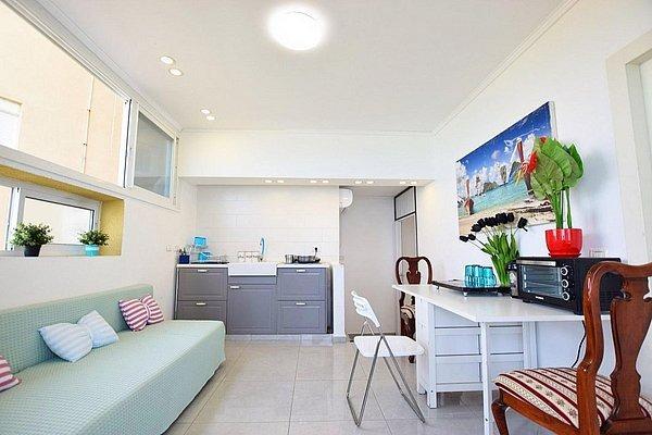 97829 סויטת טרסת העץ המלכותית עם גקוזי וברביקיו מול גלי הים, רויאל חוף צאנז וגקוזי איטלקי מול גלי הים, וילה  בנתניה וילות - Vila 4 U