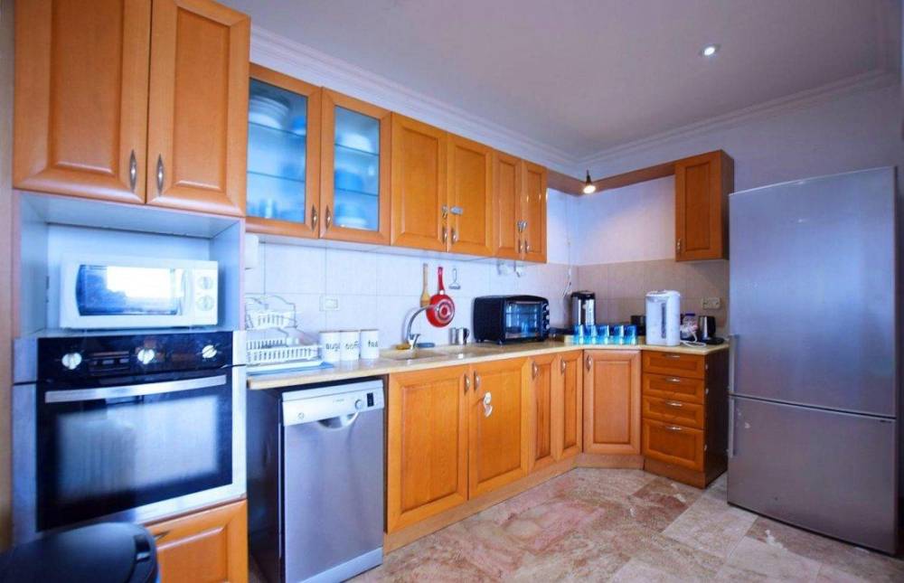 97863 סוויטת הדר לים משפחתית עם מרפסת עץ  ברביקיו וגקוזי איטלקי מול השקיעה, רויאל חוף צאנז וגקוזי איטלקי מול גלי הים, וילה  בנתניה וילות - Vila 4 U