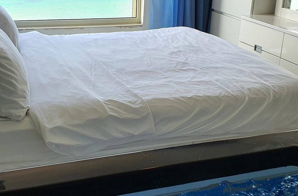 97867 סוויטת הדר לים משפחתית עם מרפסת עץ  ברביקיו וגקוזי איטלקי מול השקיעה, רויאל חוף צאנז וגקוזי איטלקי מול גלי הים, וילה  בנתניה וילות - Vila 4 U