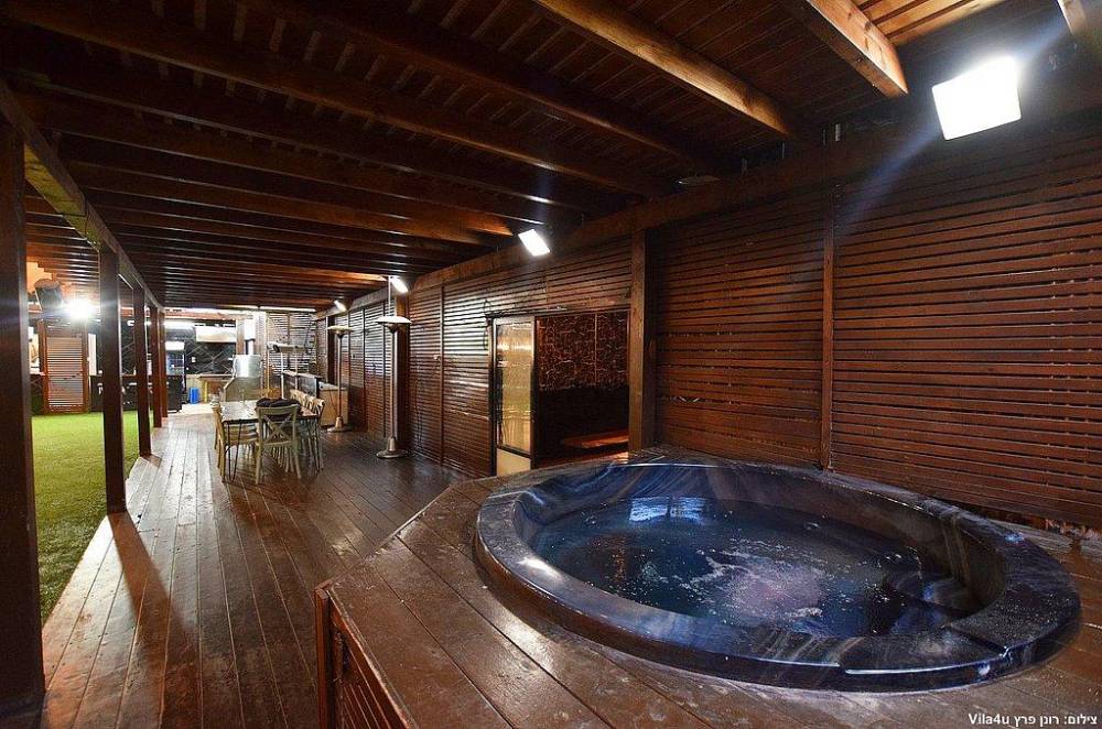 99495 המתחם החיצוני, גרין גרדן VIP, וילה  בנתניה וילות - Vila 4 U