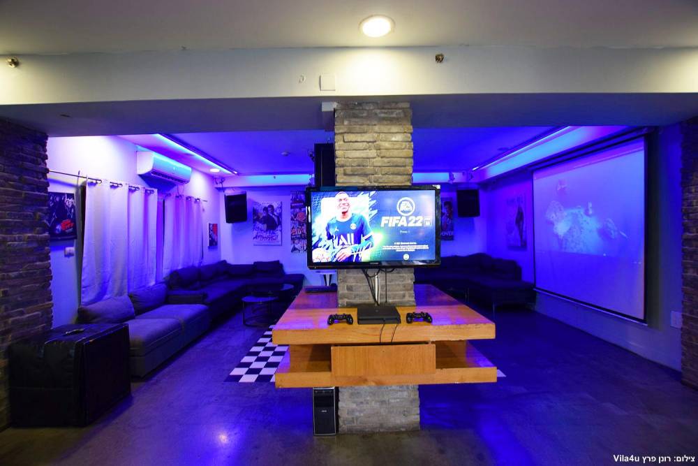 99518 גלרית כללית, לופט מהסרטים, וילה  בנתניה וילות - Vila 4 U