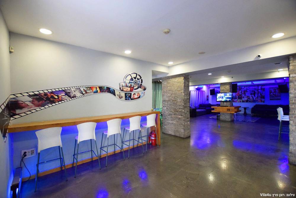 99523 גלרית כללית, לופט מהסרטים, וילה  בנתניה וילות - Vila 4 U