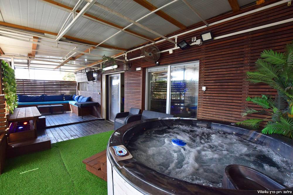 99534 גלרית כללית, לופט מהסרטים, וילה  בנתניה וילות - Vila 4 U