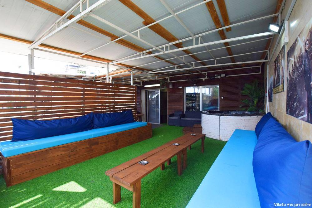 99540 גלרית כללית, לופט מהסרטים, וילה  בנתניה וילות - Vila 4 U