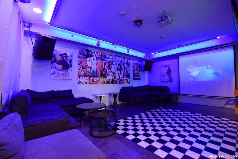 99543 גלרית כללית, לופט מהסרטים, וילה  בנתניה וילות - Vila 4 U