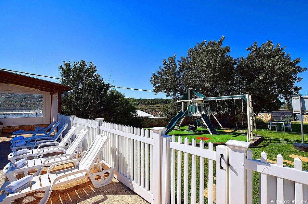 100029 מתחם חיצוני, וילה פלטינה, וילה  בפקיעין החדשה וילות - Vila 4 U