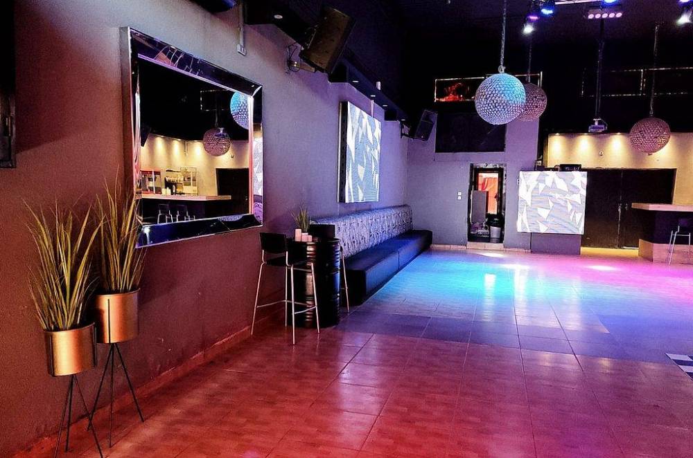 100231 וואו קלאב- Wow Club, וואו קלאב- Wow Club, וילה  בקרית ביאליק וילות - Vila 4 U