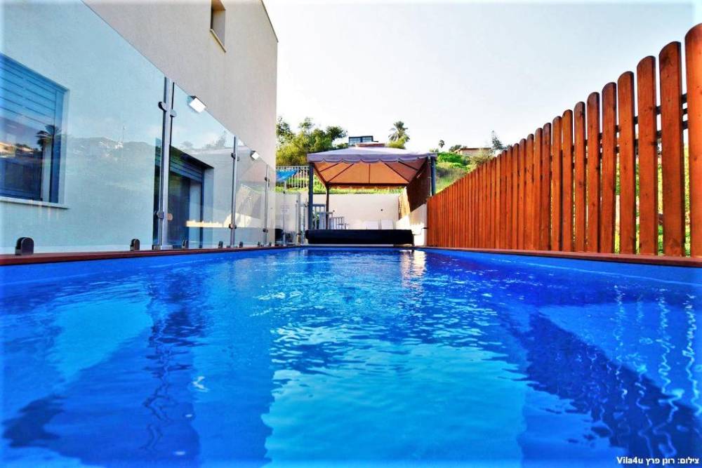 100384 גלריה כללית, אחוזת אגם כנרת, וילה  במגדל וילות - Vila 4 U