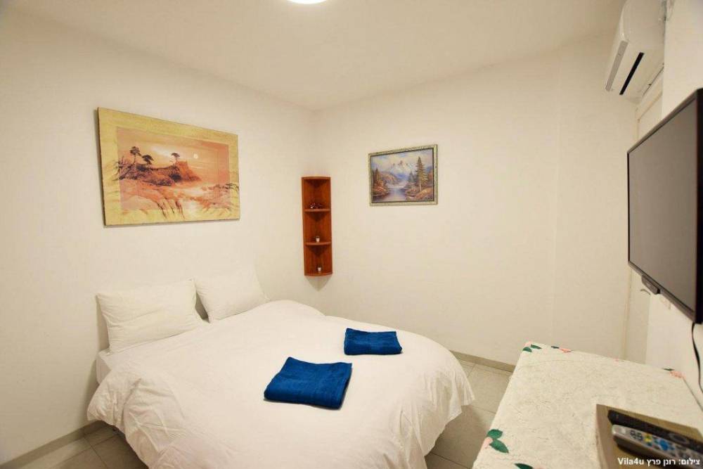 100413 פנים הוילה והחדרים, אחוזת אגם כנרת, וילה  במגדל וילות - Vila 4 U