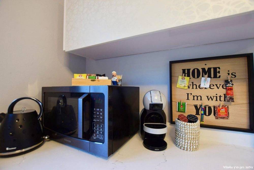 100418 פנים הוילה והחדרים, אחוזת אגם כנרת, וילה  במגדל וילות - Vila 4 U