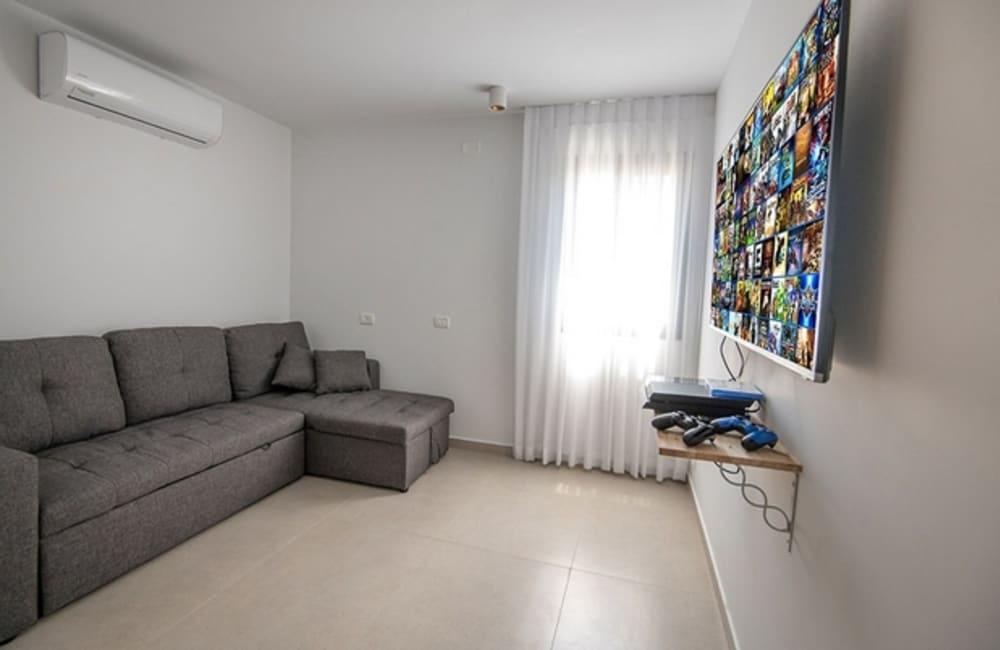 חדר פנאי כללי, ארכיטקט ביץ' האוס, וילה  בחדרה וילות - Vila 4 U