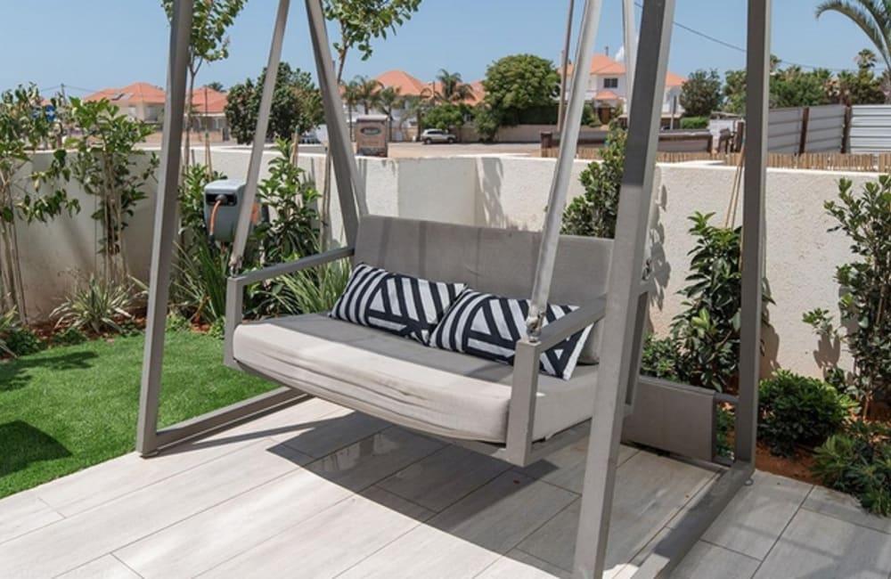 חצר כללי, ארכיטקט ביץ' האוס, וילה  בחדרה וילות - Vila 4 U