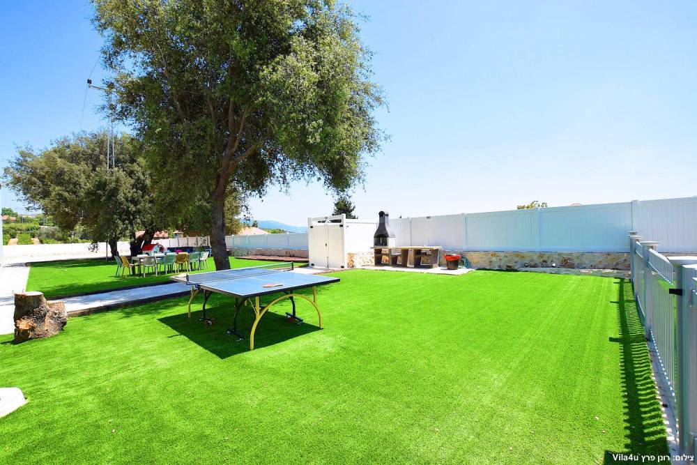 100893 גלריית חוץ, אחוזת עומרי, וילה  בצוריאל וילות - Vila 4 U