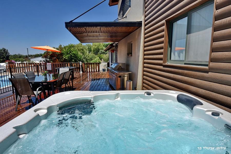 101171 המתחם החיצוני, אחוזת דניאל באלקוש, וילה  באלקוש וילות - Vila 4 U