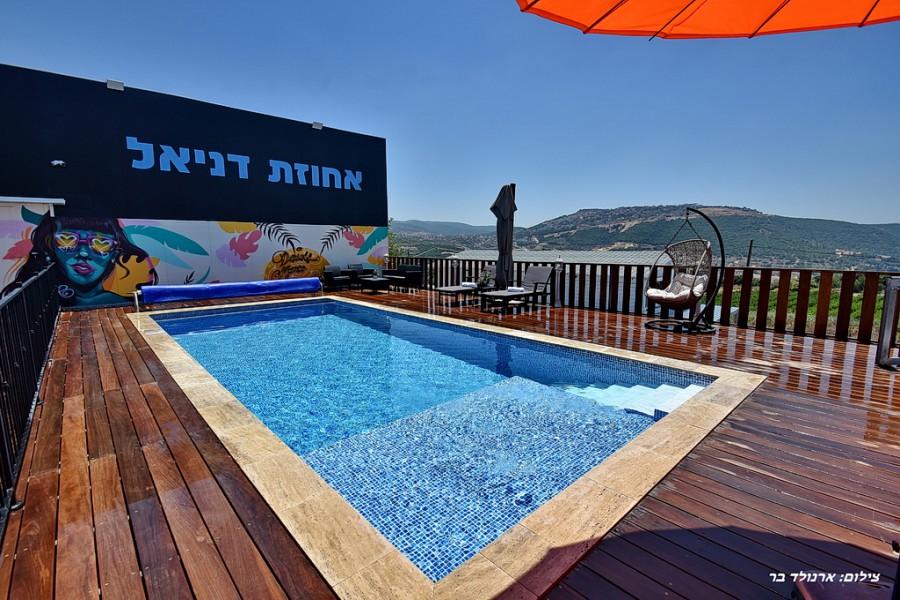 101173 המתחם החיצוני, אחוזת דניאל באלקוש, וילה  באלקוש וילות - Vila 4 U