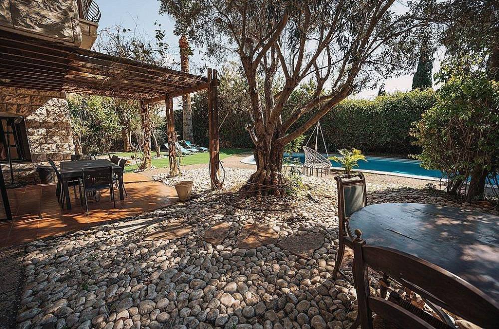 102941 המתחם החיצוני, וילה תכלת מול הים, וילה  בהרצליה פיתוח וילות - Vila 4 U