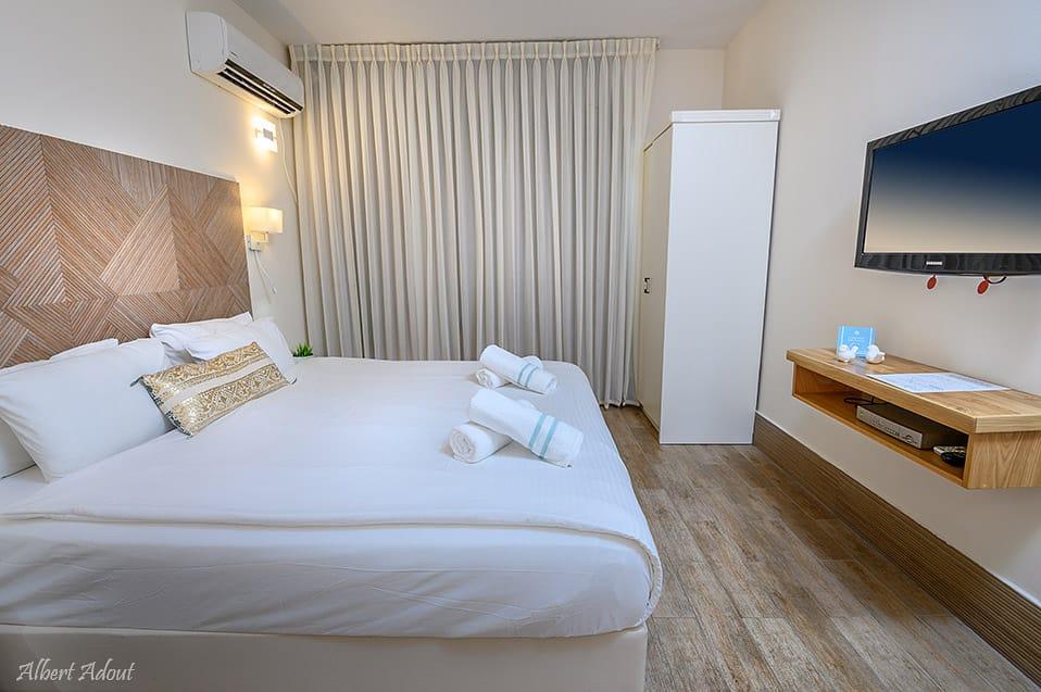 102953 וילה גלדיולה, מלון בוטיק לב החורש, וילה  בשומרה וילות - Vila 4 U