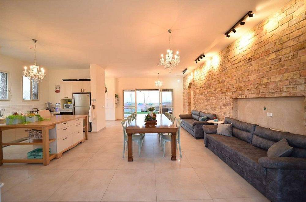 104485 אצולת אירופה, אצולת אירופה, וילה  בלוזית וילות - Vila 4 U