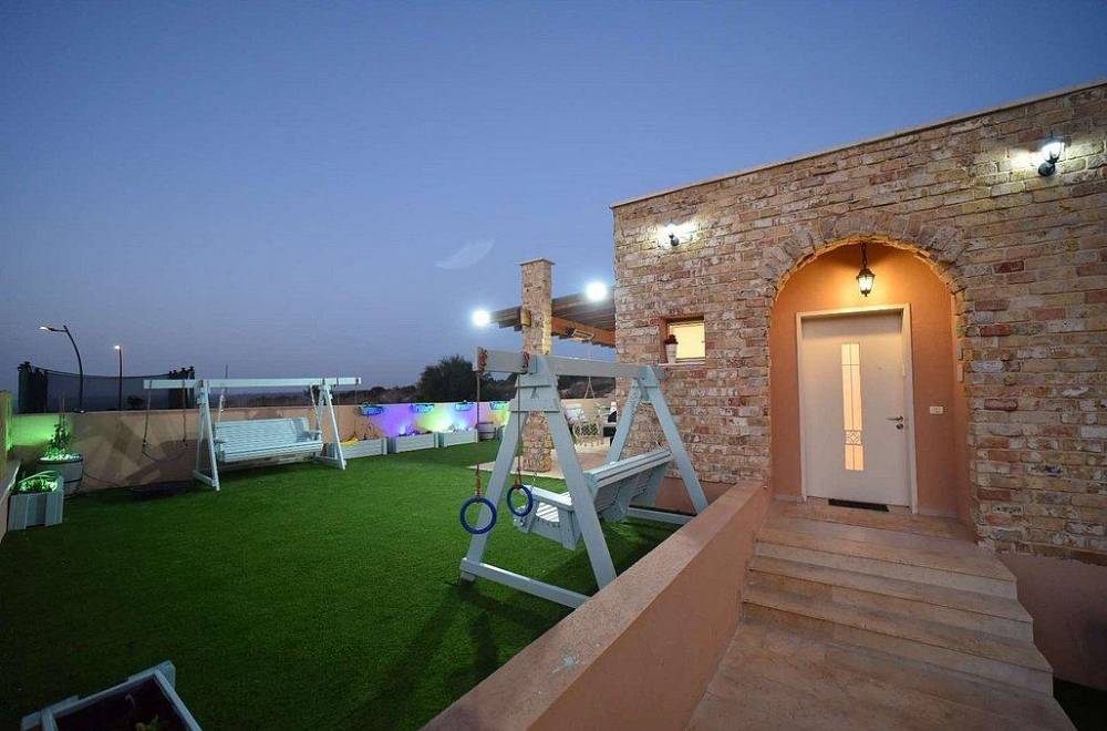 104513 מתחם חיצוני, אצולת אירופה, וילה  בלוזית וילות - Vila 4 U