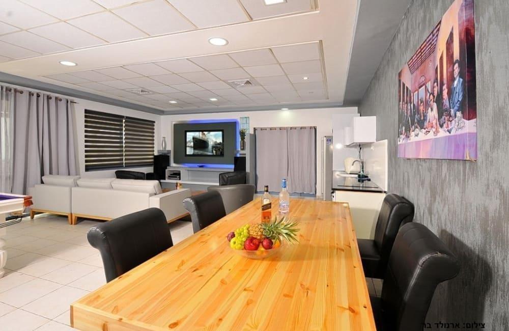 105143 גלריה כללית, אחוזת שייה, וילה  בעין יעקב וילות - Vila 4 U