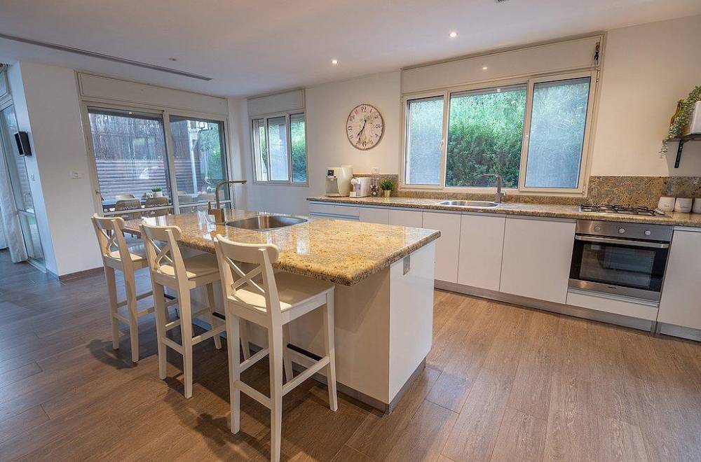 107788 מתחם פנימי, בין הר לכנרת, וילה  ביבנאל וילות - Vila 4 U