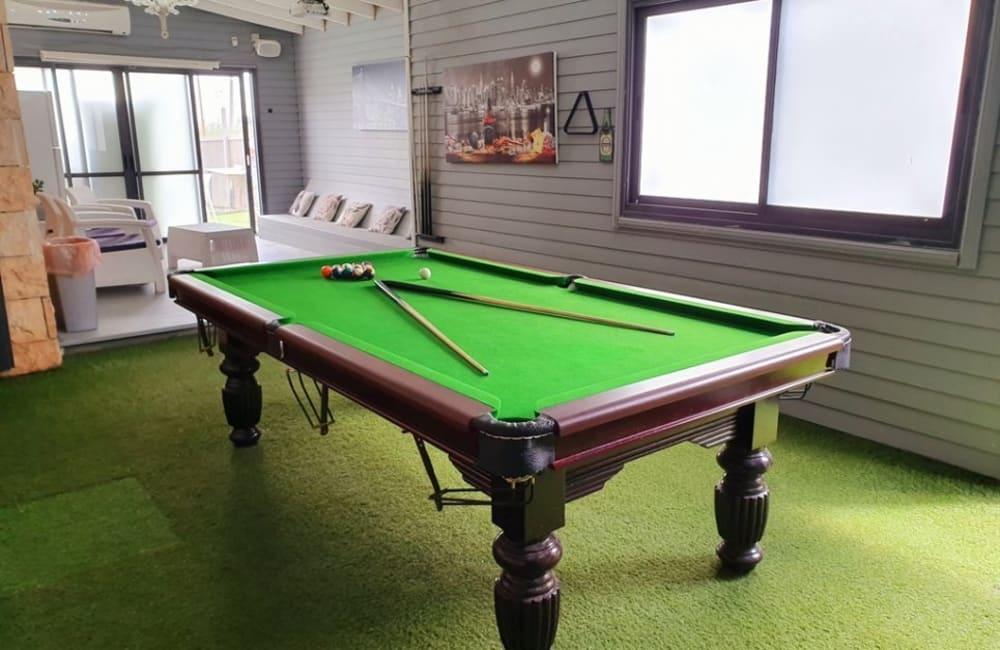 108278 מתחם החצר, וילה חלומות אלה, וילה  בחצור הגלילית וילות - Vila 4 U