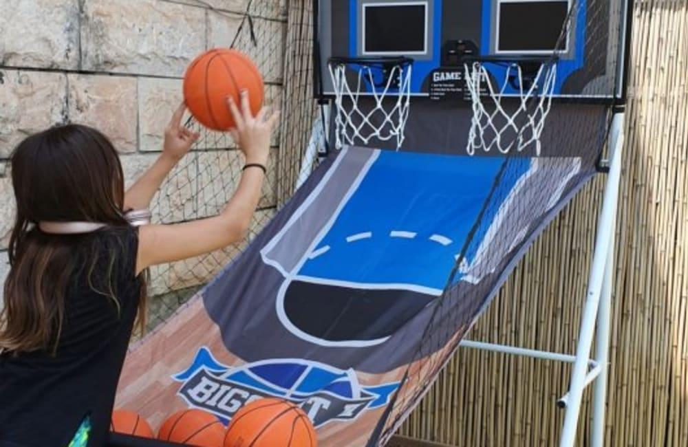 108295 מתחם החצר, וילה חלומות אלה, וילה  בחצור הגלילית וילות - Vila 4 U