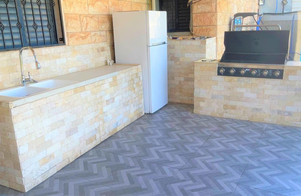 108296 מתחם החצר, וילה חלומות אלה, וילה  בחצור הגלילית וילות - Vila 4 U