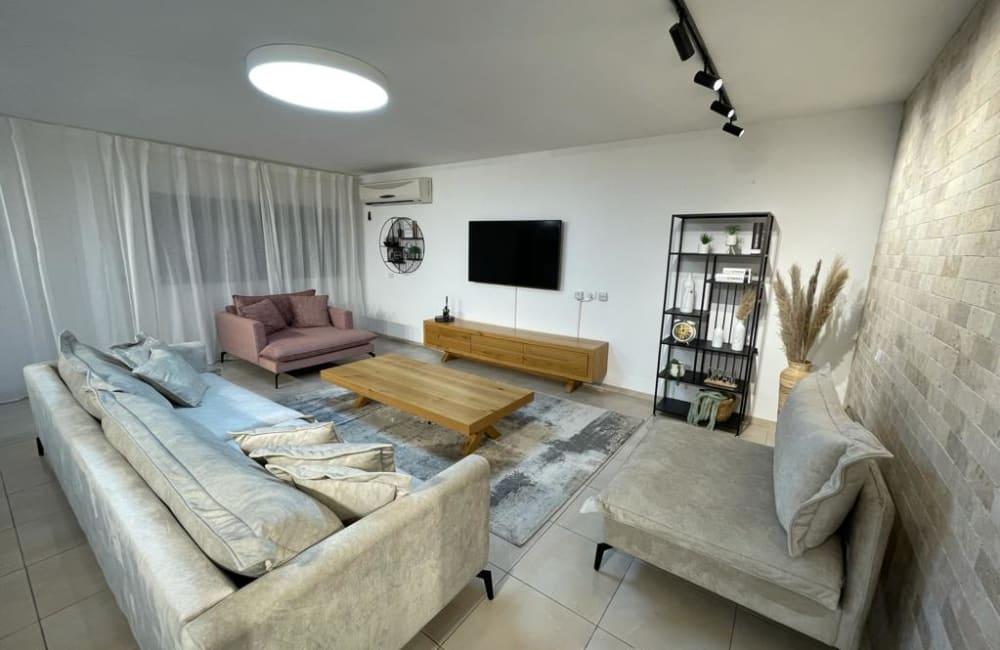 108318 מתחם פנימי, וילה חלומות אלה, וילה  בחצור הגלילית וילות - Vila 4 U