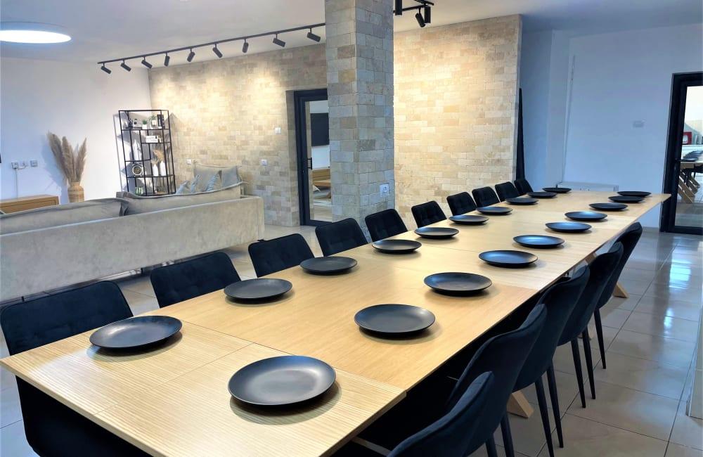 108322 מתחם פנימי, וילה חלומות אלה, וילה  בחצור הגלילית וילות - Vila 4 U