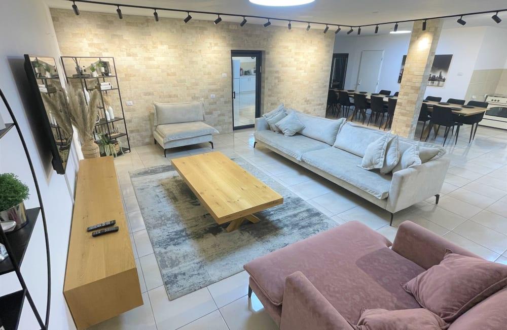 108323 מתחם פנימי, וילה חלומות אלה, וילה  בחצור הגלילית וילות - Vila 4 U