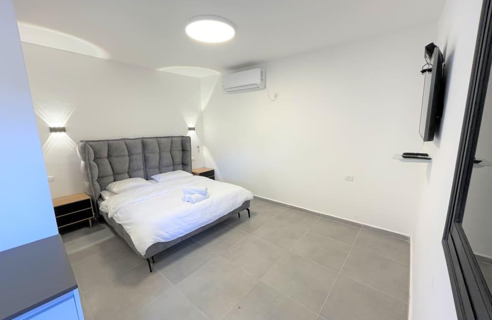 108325 מתחם פנימי, וילה חלומות אלה, וילה  בחצור הגלילית וילות - Vila 4 U