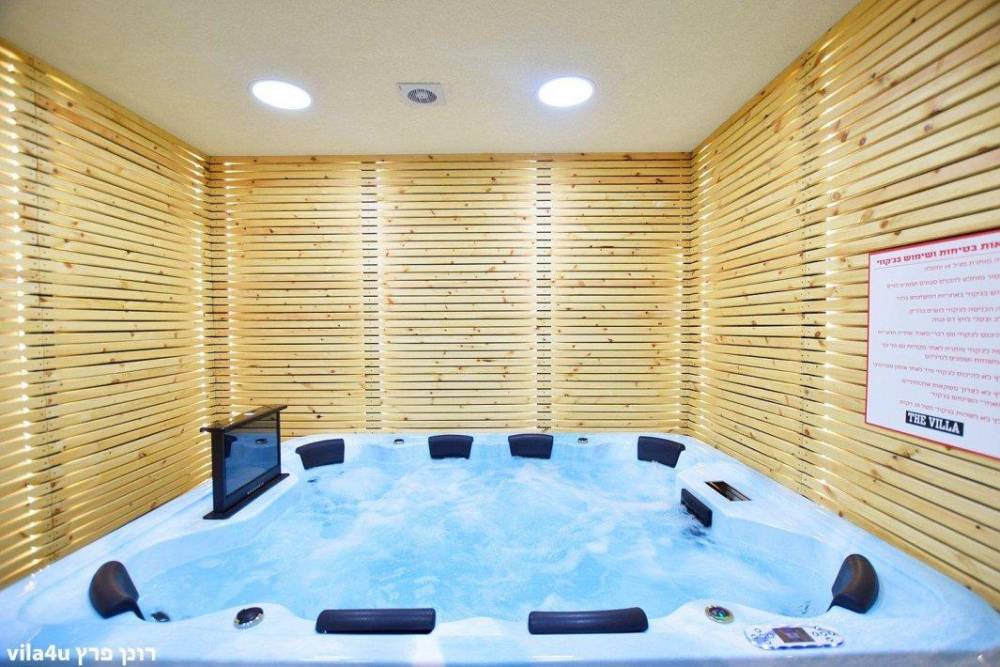 108465 המתחם החיצוני, דה וילה The Villa, וילה  באשקלון וילות - Vila 4 U