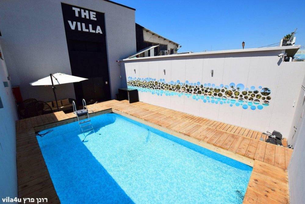 108472 המתחם החיצוני, דה וילה The Villa, וילה  באשקלון וילות - Vila 4 U