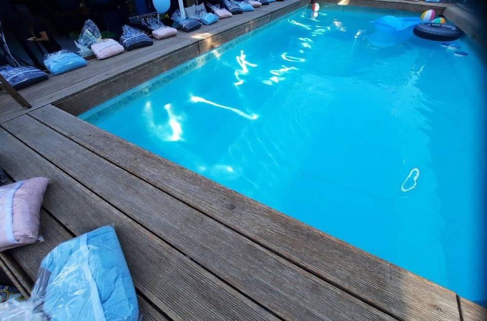 109528 חצר ובריכה, מיקונוס ריזורט אירועים, וילה  בראשון לציון וילות - Vila 4 U