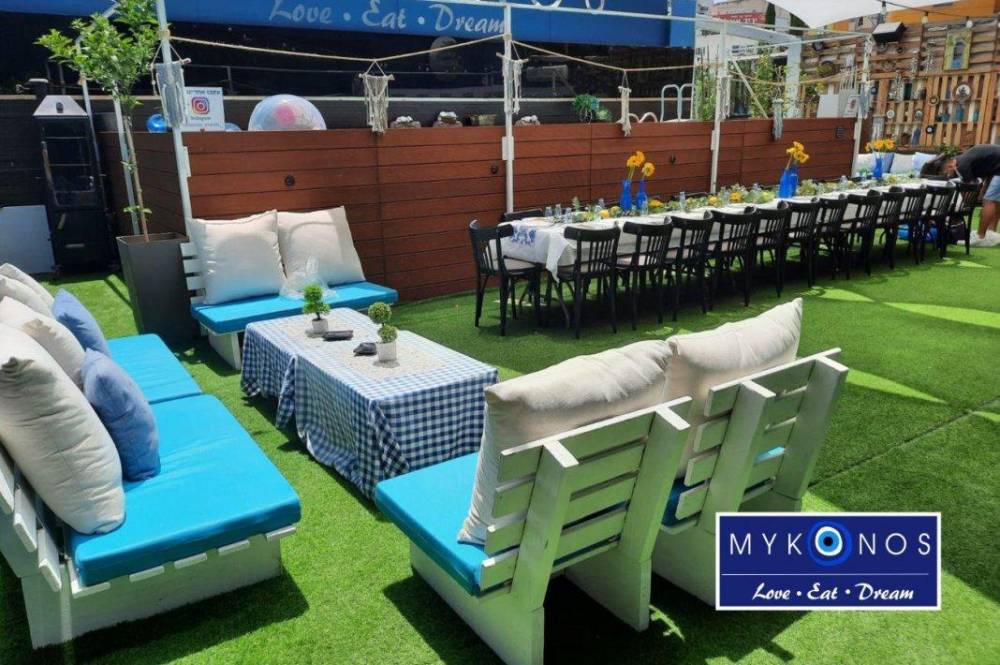 109568 חצר ובריכה, מיקונוס ריזורט אירועים, וילה  בראשון לציון וילות - Vila 4 U