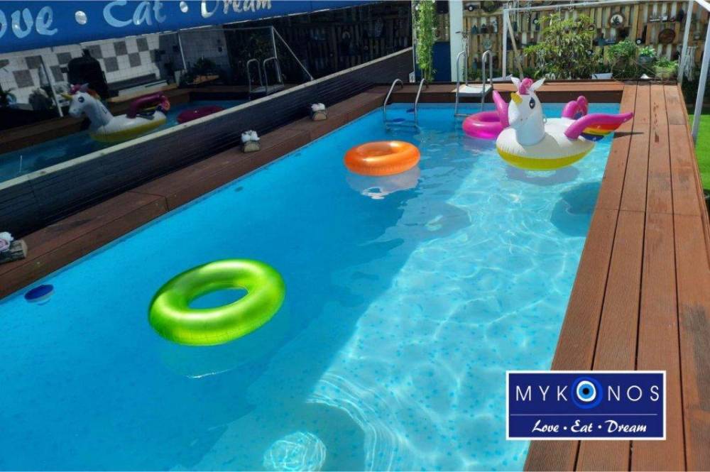 109647 החצר והבריכה, מיקונוס לופט, וילה  בראשון לציון וילות - Vila 4 U