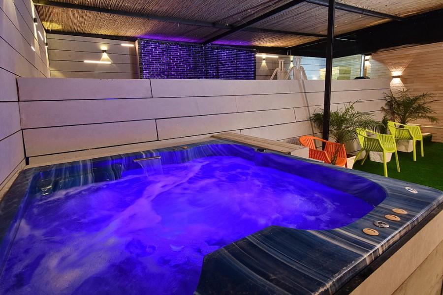 110200 הבריכה והספא, סיטי רוף - City Roof, וילה  בפתח תקווה וילות - Vila 4 U