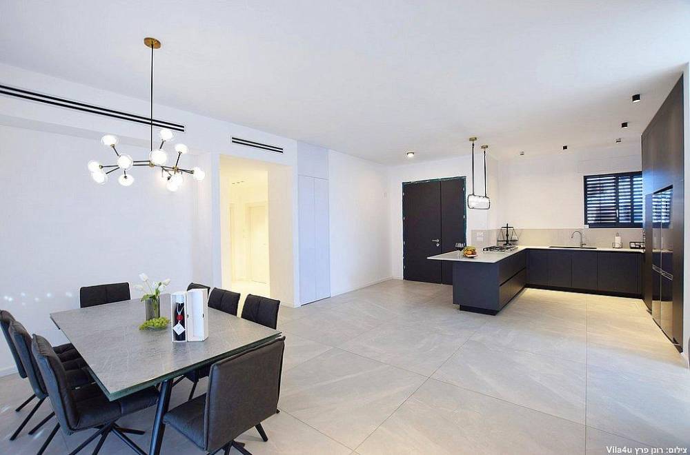 110329 מתחם פנימי, אחוזת דיויד פאלאס, וילה  בצוריאל וילות - Vila 4 U