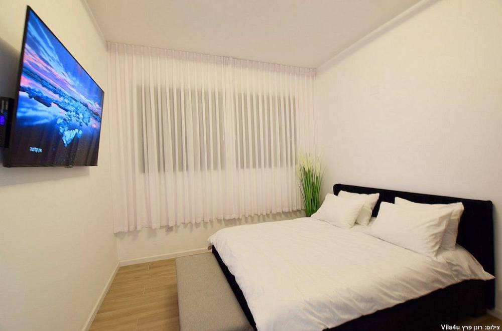 110344 מתחם פנימי, אחוזת דיויד פאלאס, וילה  בצוריאל וילות - Vila 4 U