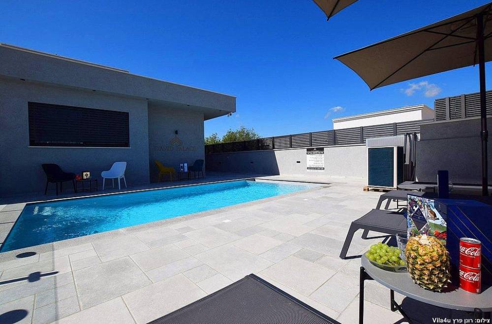 110348 מתחם חיצוני, אחוזת דיויד פאלאס, וילה  בצוריאל וילות - Vila 4 U