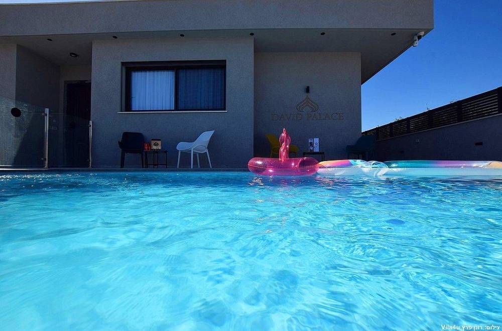 110360 מתחם חיצוני, אחוזת דיויד פאלאס, וילה  בצוריאל וילות - Vila 4 U