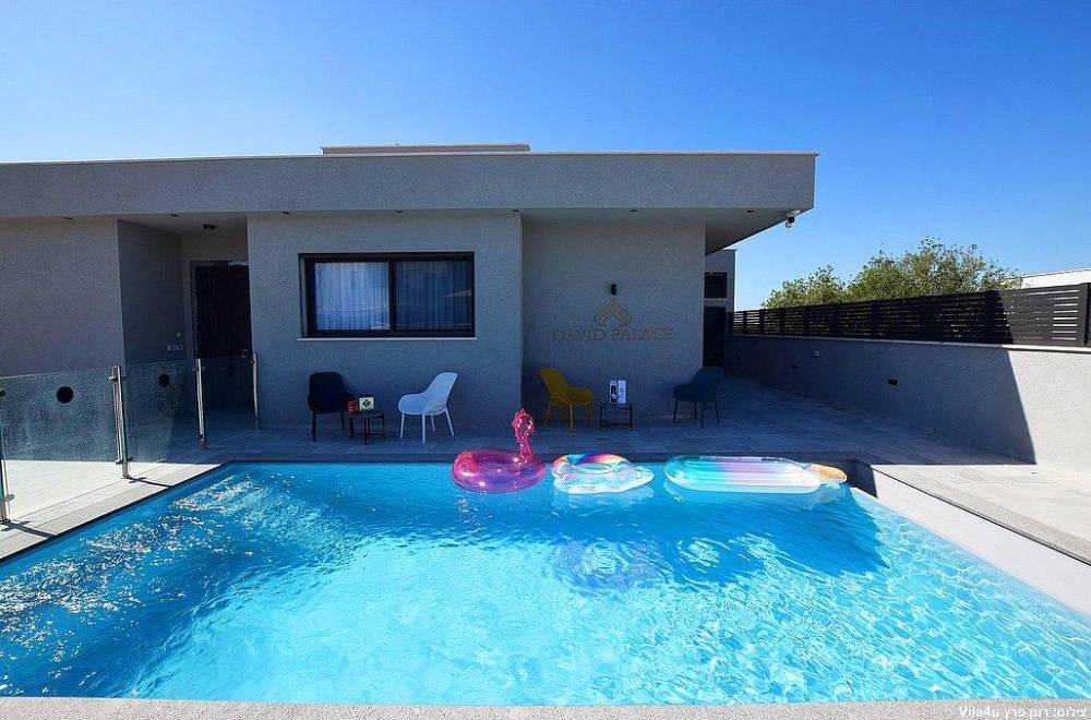 110368 מתחם חיצוני, אחוזת דיויד פאלאס, וילה  בצוריאל וילות - Vila 4 U