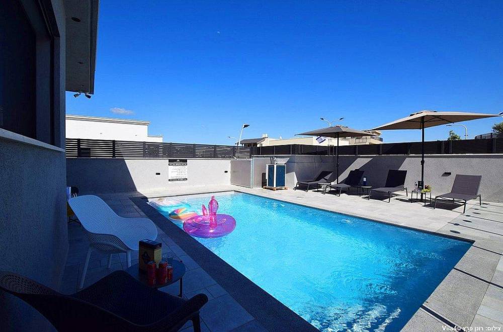 110375 מתחם חיצוני, אחוזת דיויד פאלאס, וילה  בצוריאל וילות - Vila 4 U