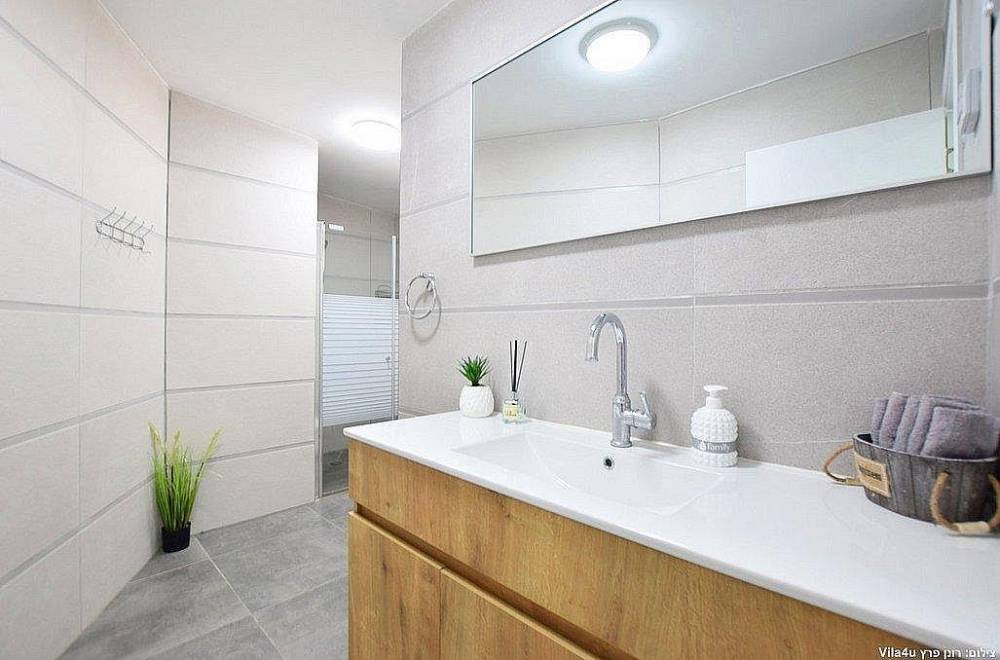 111156 גלריית פנים, וילה לב הכפר תירוש, וילה  בתירוש וילות - Vila 4 U