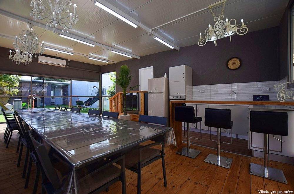 111195 המטבח החיצוני ועמדת המנגל, וילה לב הכפר תירוש, וילה  בתירוש וילות - Vila 4 U